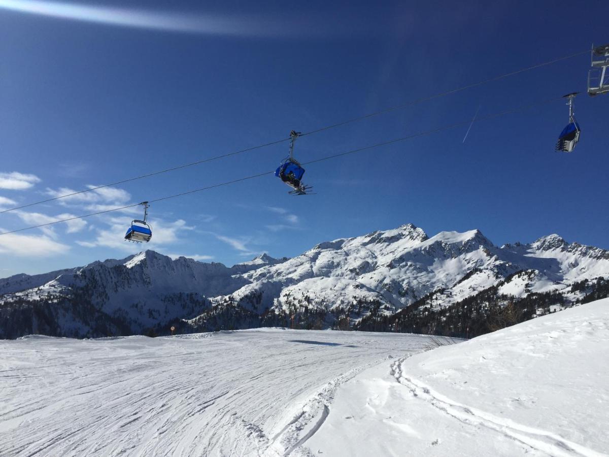 Sole Alto Appartamenti Montana Mezzana  Buitenkant foto